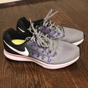 Nike Air Zoom Women's Pegasus 33 Running Shoes